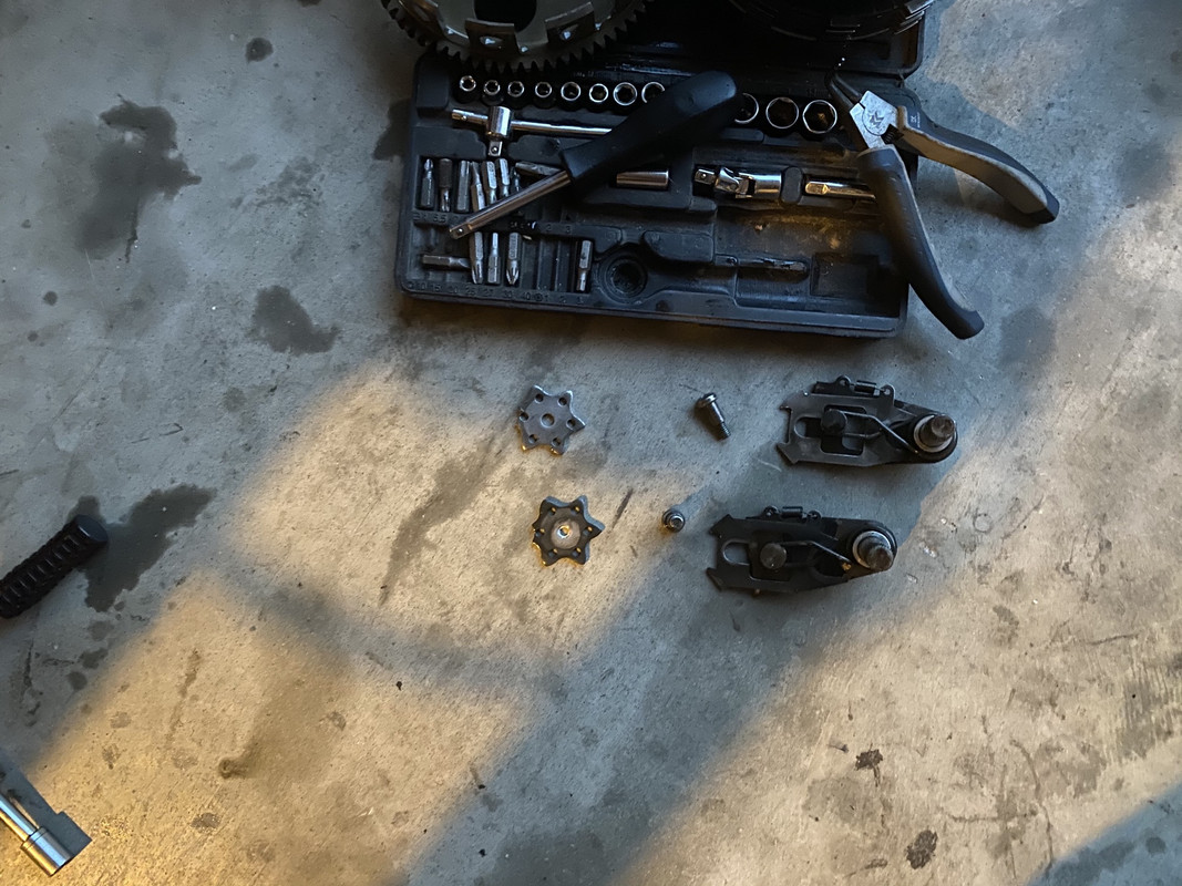 59C599F0-39E0-4DFE-9B87-23DAECDA43ED