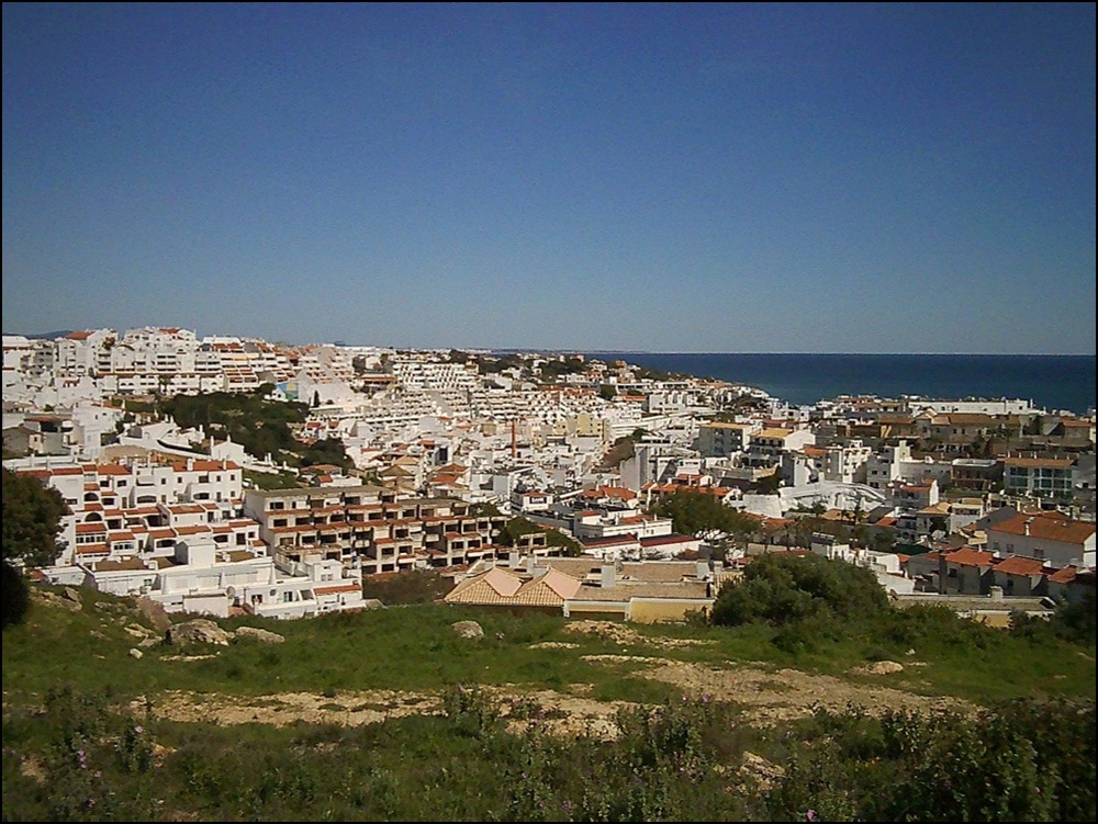 Albufeira old town rooftops 290326 (1)