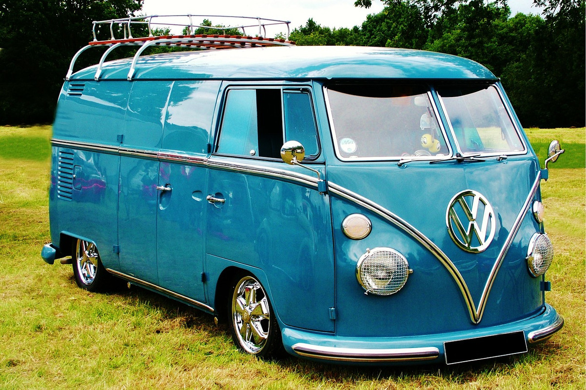 turquoise-volksw-agen-899046-1280.jpg