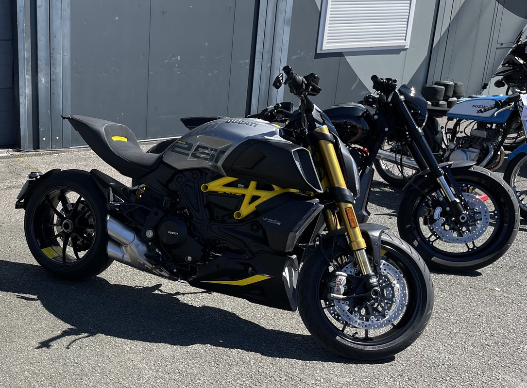 7C700ABD-B80E-4DE8-B5E5-DA6A3C44C961