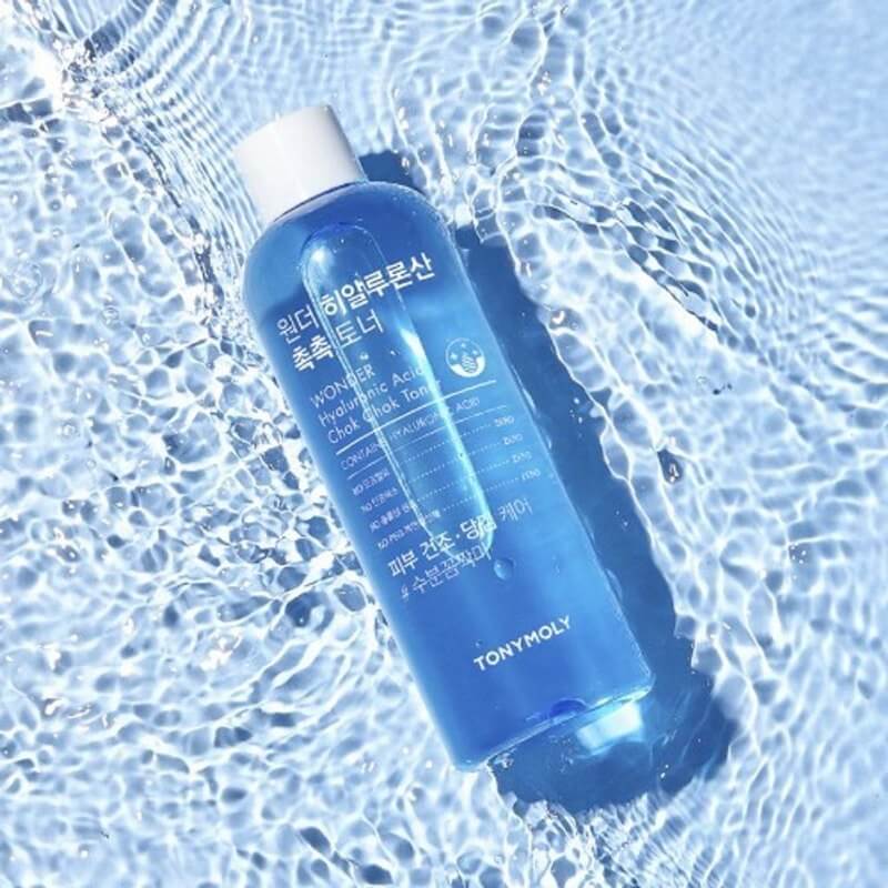 tonymoly-wonder-hyaluronic-ccid-chok-chok-toner-500ml-1