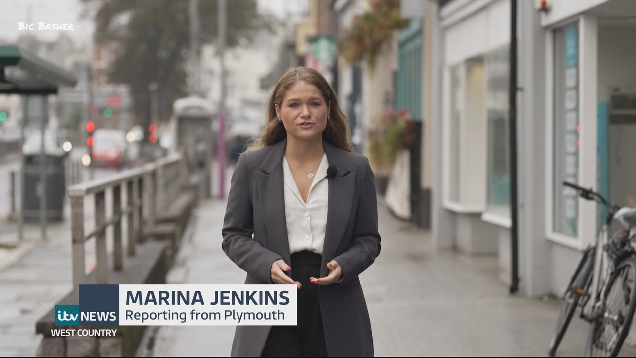 09.23 - 18.00.00 - ITV News West Country. Breaking news and current s....ts_snapshot_04.46.640