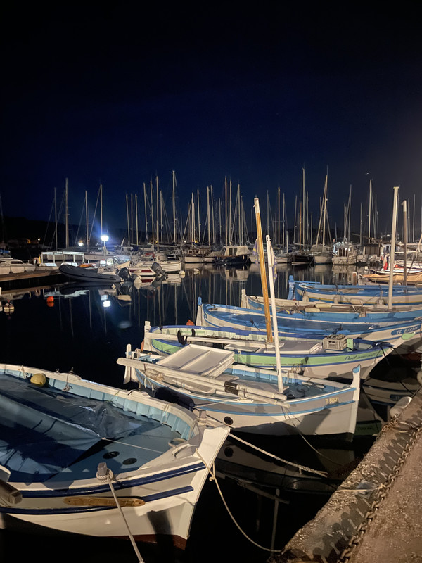 6C218D4C-48B3-4468-9BAF-99A3C32E9E4D