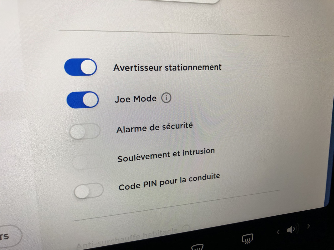 F3F785DE-93C4-4981-ADCC-CB498A0B9BB0