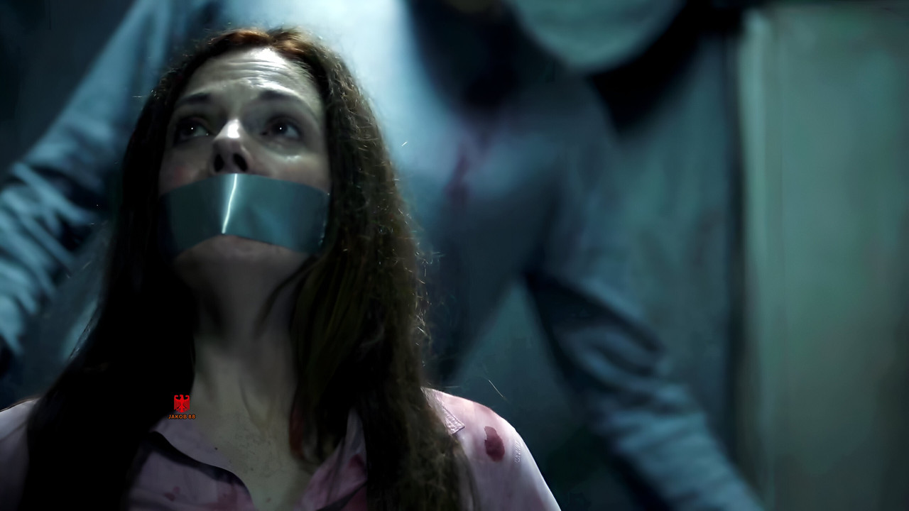 Claire Bronson 8 - Mr. Mercedes S03E9