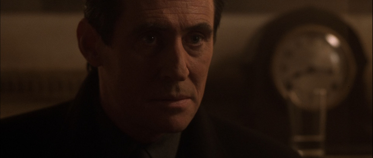 End of Days (1999).mkv_snapshot_01.14.52_[2018.03.25_20.38.46]