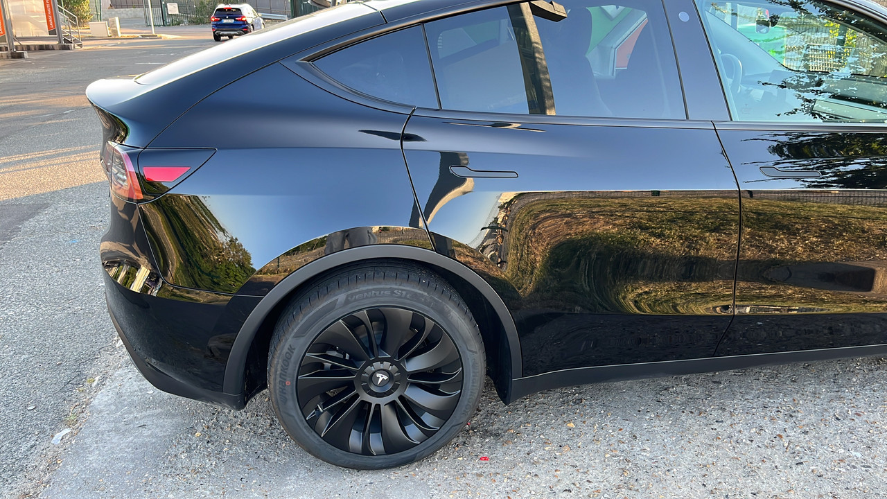 394432CE-4FC4-4A03-BC53-52A47EE6D185