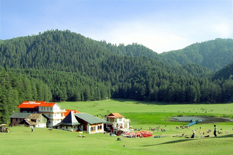 Top 10 Amazing Tourist Places to Visit in Himachal Pradesh