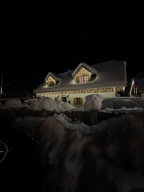 AD875B3F-FAEA-4110-BE6D-866367C7809D