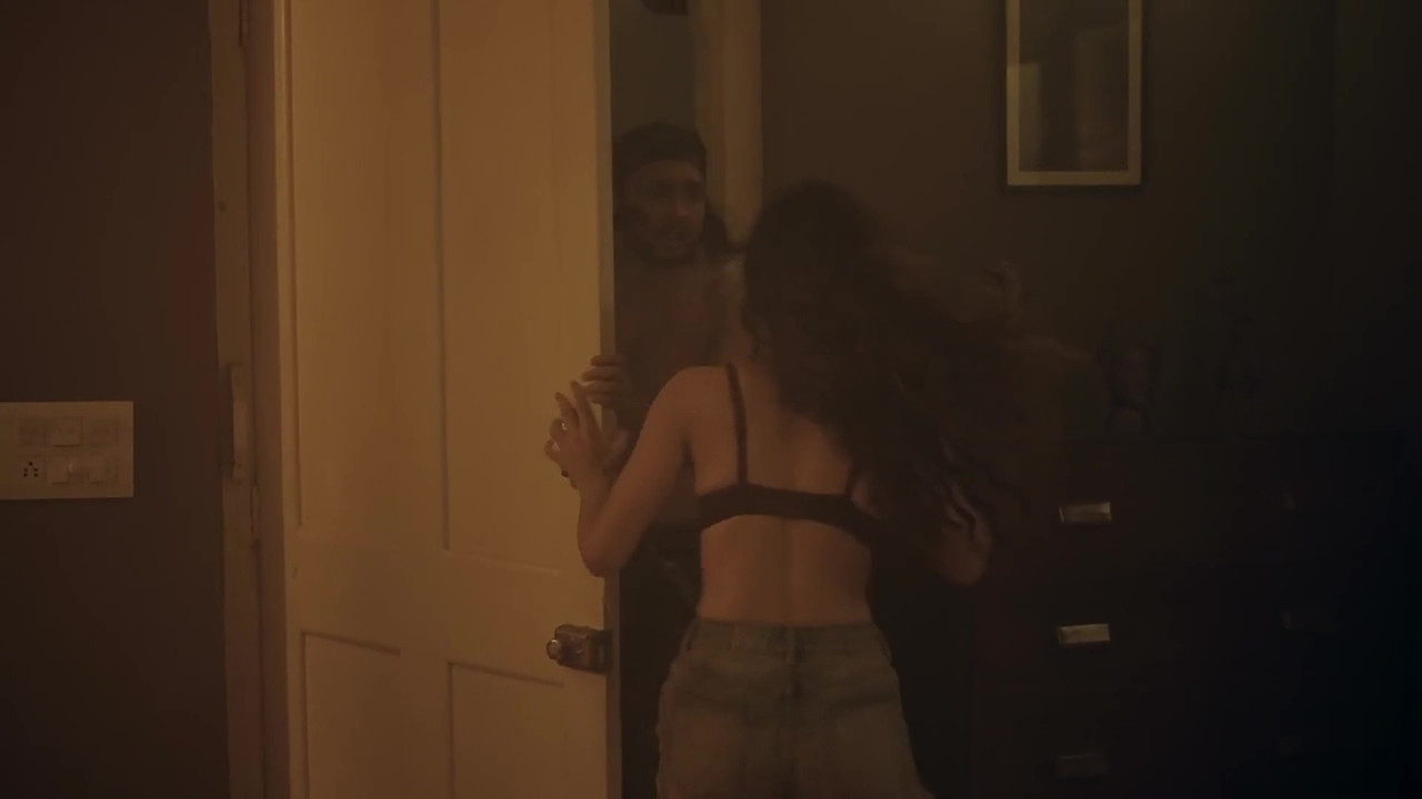 vlcsnap 2025 11 03 23h44m35s268