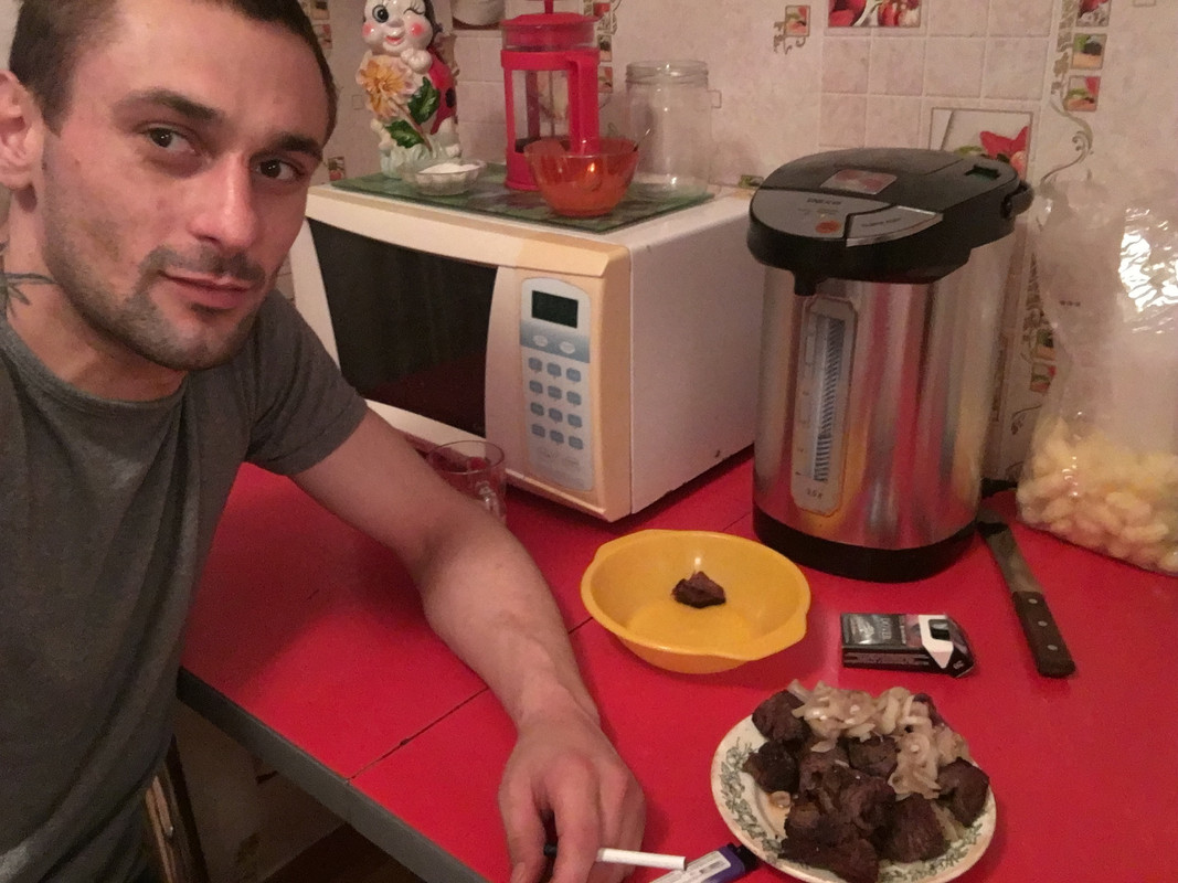 E4E15ECA-5B28-47F0-AD78-59B5ECDBBB16