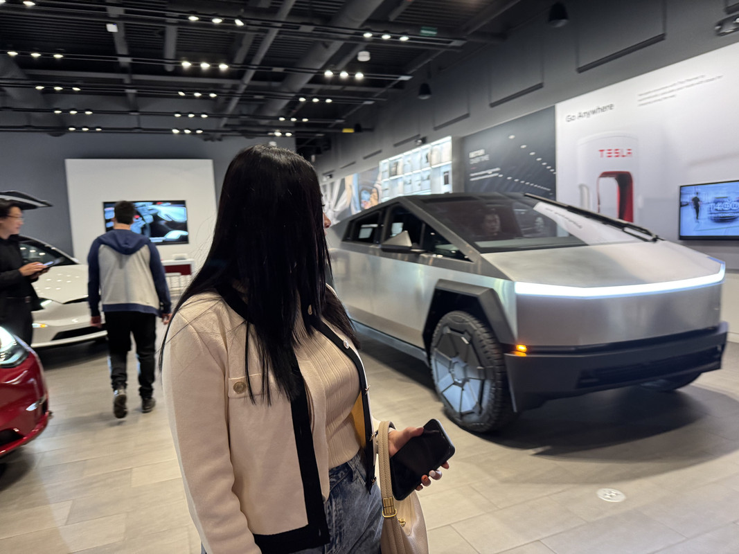 Skype_Picture_2024_11_12T17_15_19_903Z