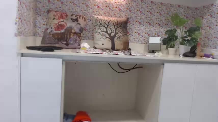 CreamSweety chaturbate Apr 21 2021 04-58-11