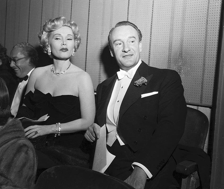zsa_zsa_gabor_b21
