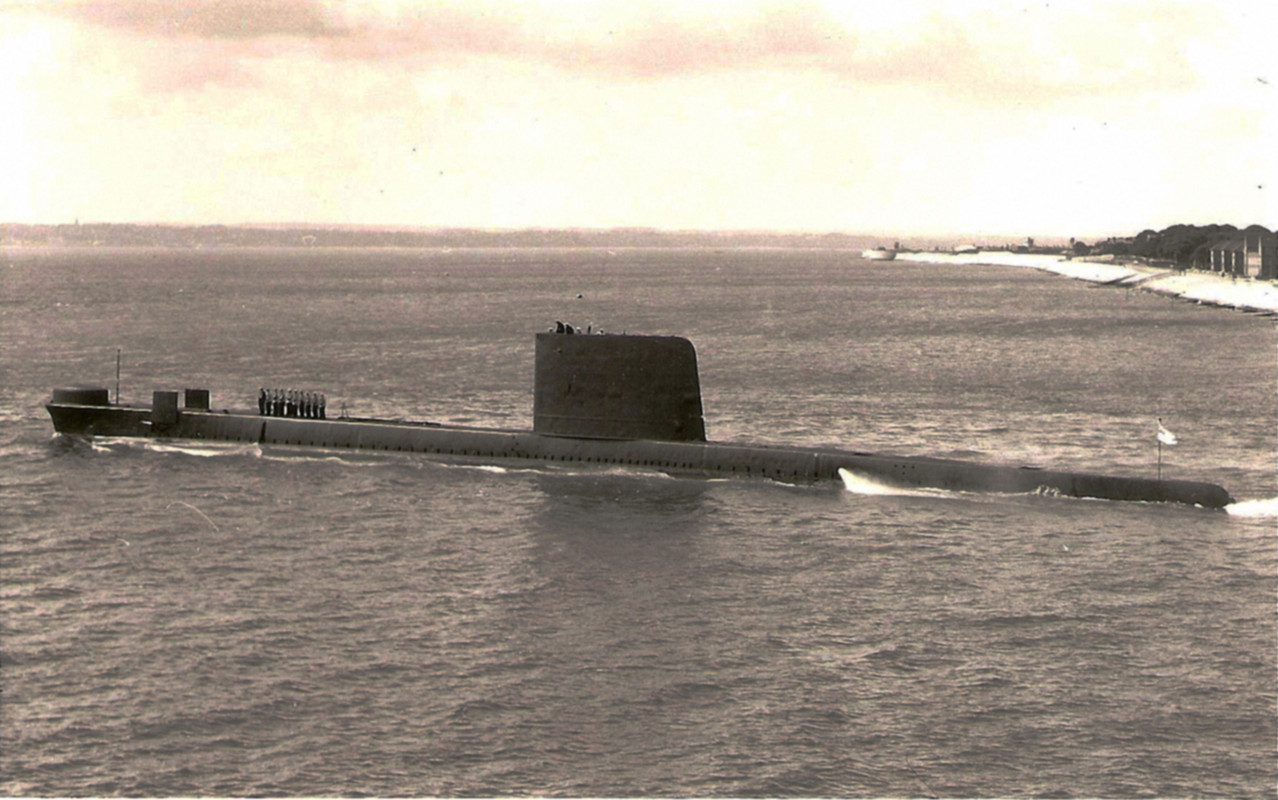 HMS Narwal (S.03)-7