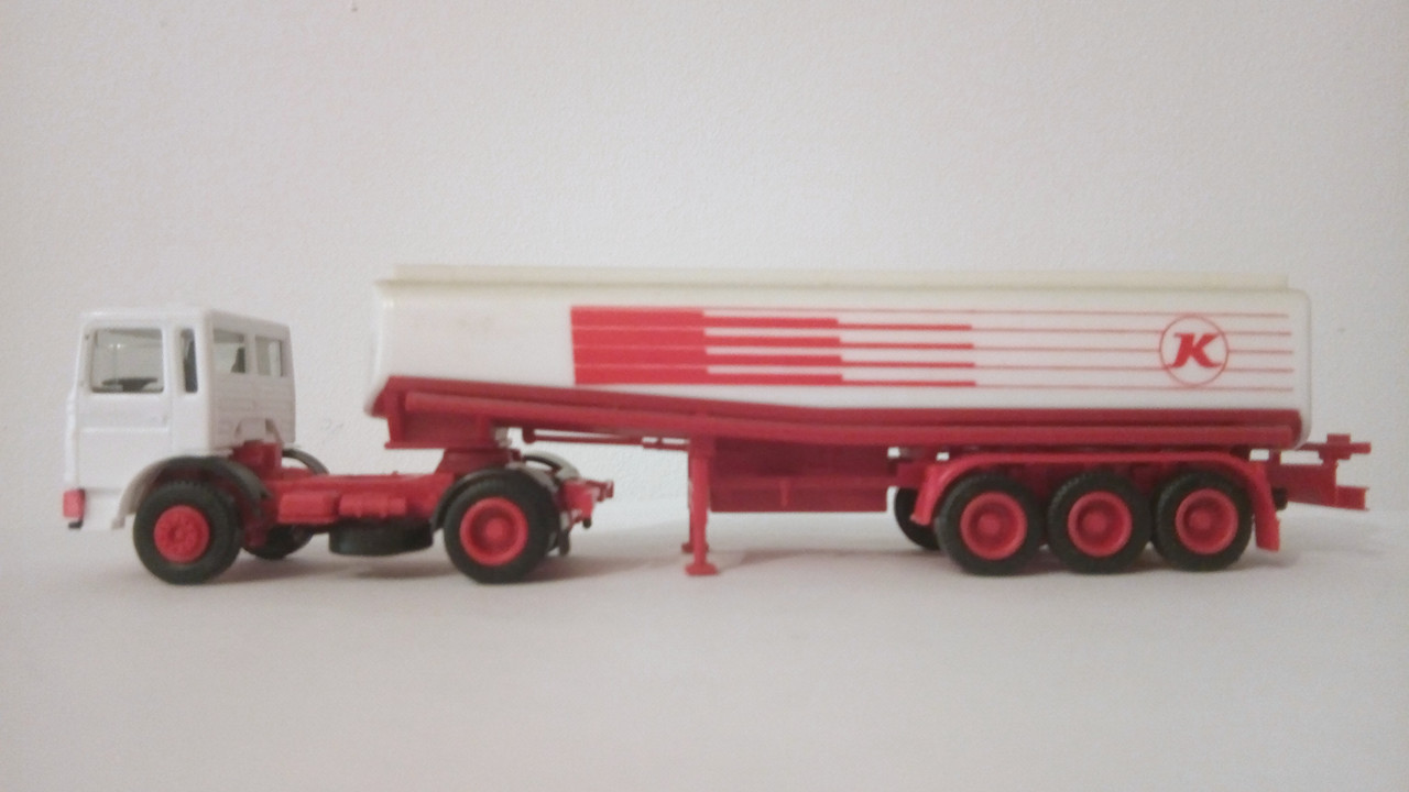 Mach (9200)