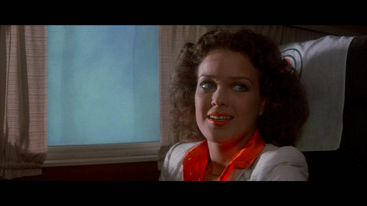 Flash Gordon.mkv_snapshot_00.07.25_[2020.08.19_21.31.40]