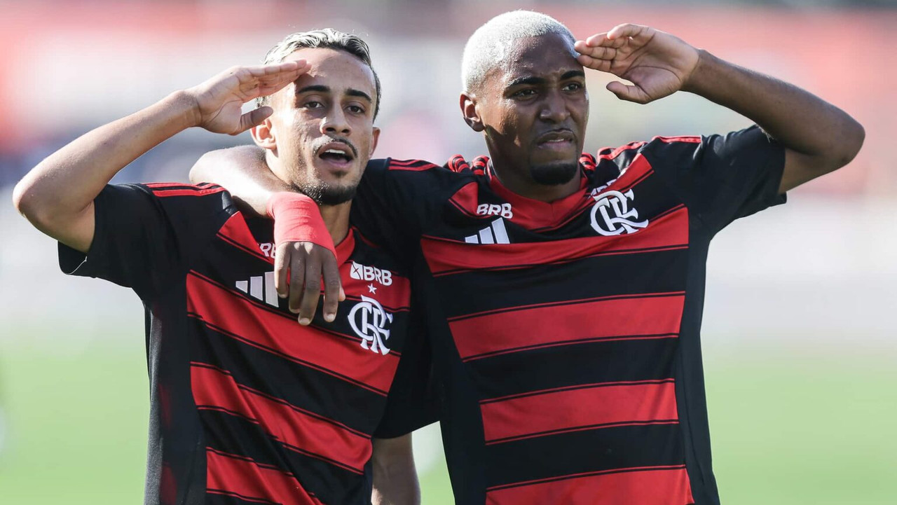 Com show de Matheus Gonçalves, Flamengo Sub-20 goleia Bayer Leverkusen em amistoso