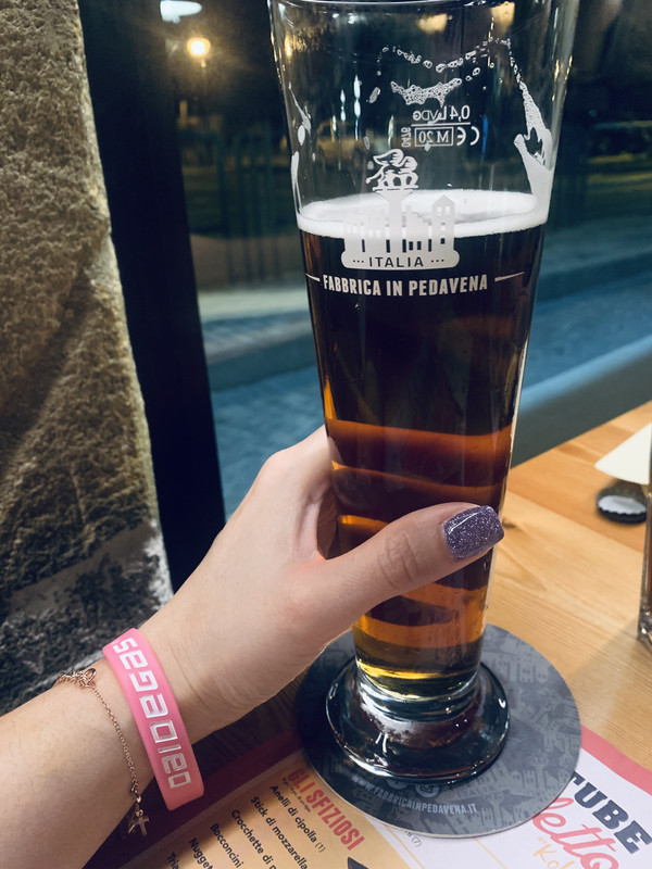 043B16AA-1D87-4D40-B64D-5D57F30E68F6