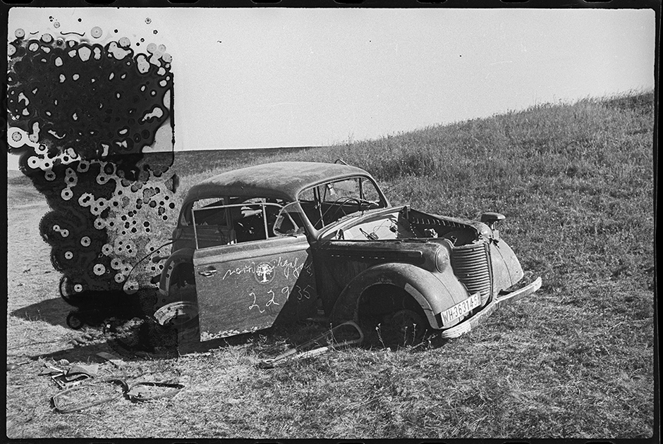 разбитая немецкая машина