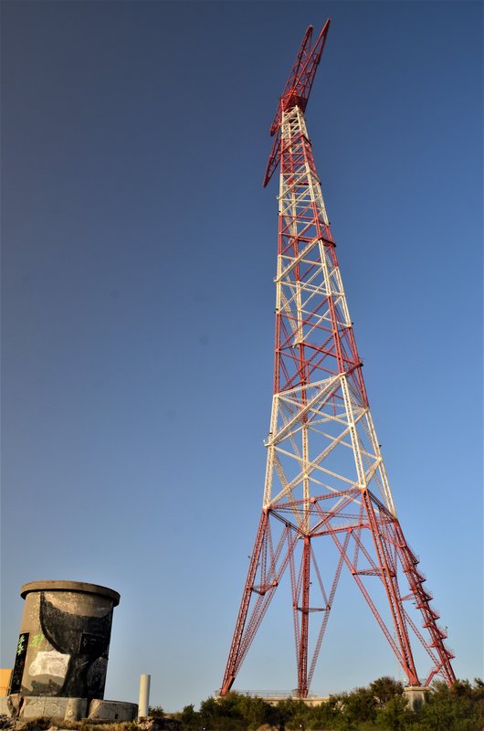 PILON TORRE DE FARO-23-4-2019 - Italia y sus pueblos-2018/2019/2023 (10)