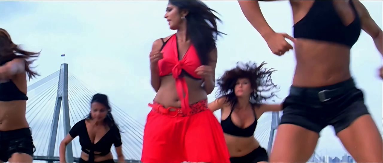 Anushka Shetty Title 4K Song from Okka Magadu2025-04-24 18-34-00-840-199