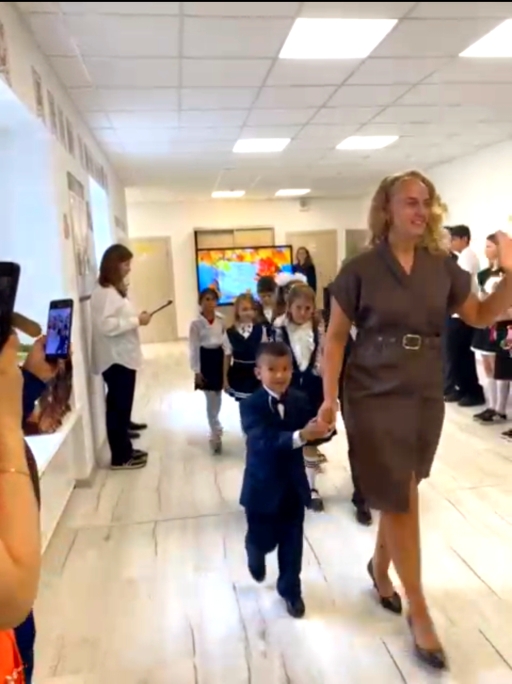 PhotoCollage_1756802933031