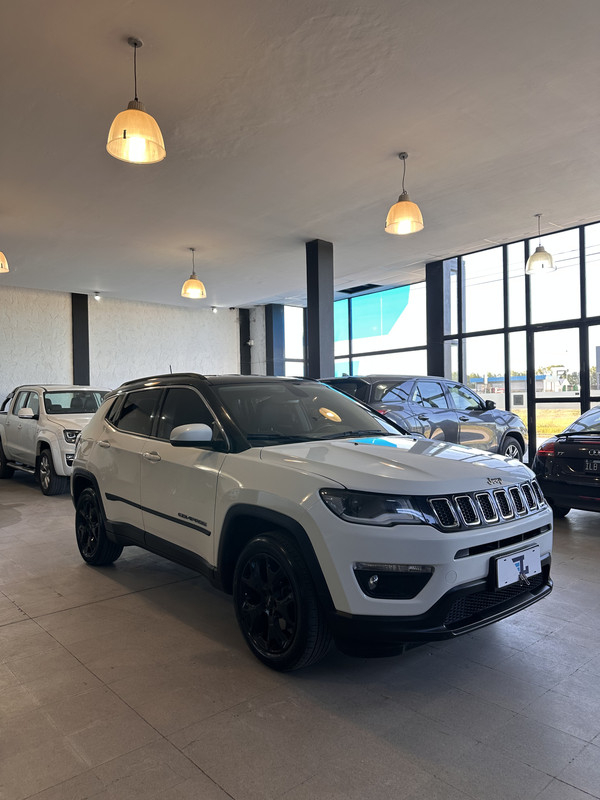 Jeep Compass LONGITUD Automatica - 3