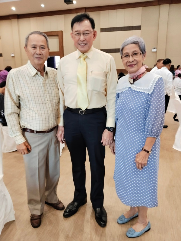 LINE_ALBUM_เลี้ยง จปร.2567_241215_2