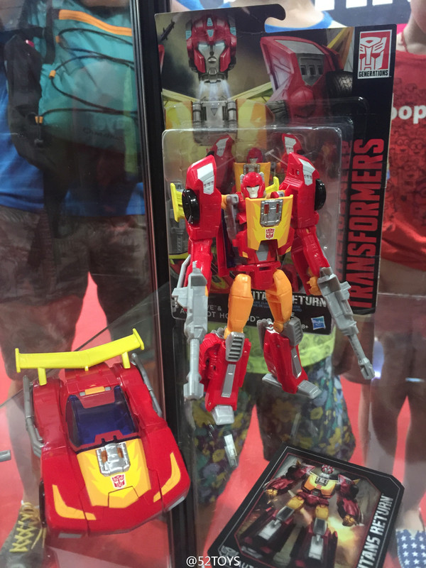 CybertronCon-Booth-007