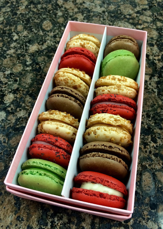 multimacaroons.jpg