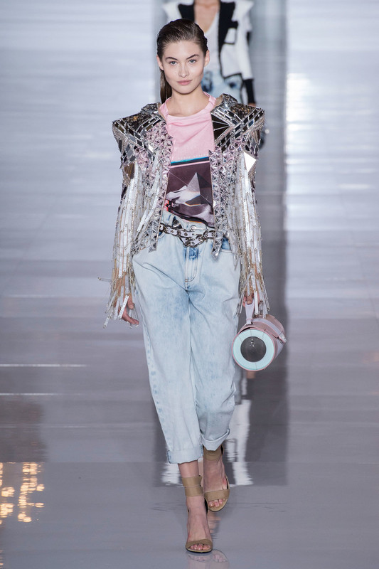 Balmain Spring 2019 PO0J68DVnE4x