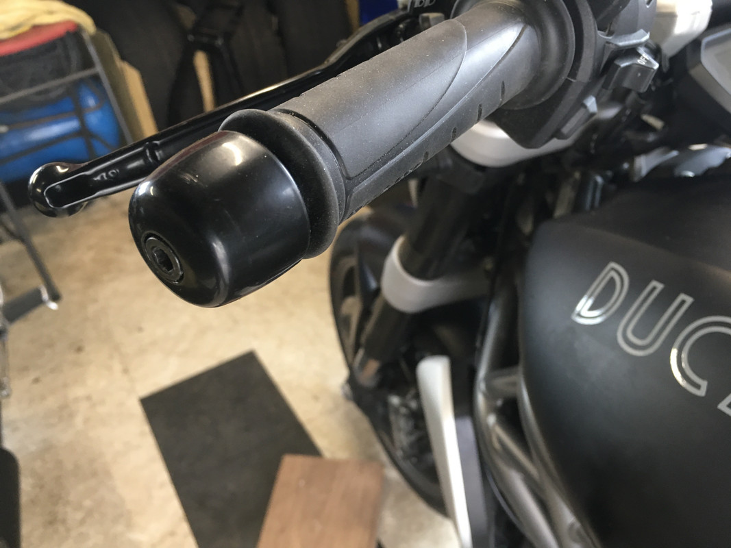 3FC2C654-F75D-4263-9E77-E7B04500C76A