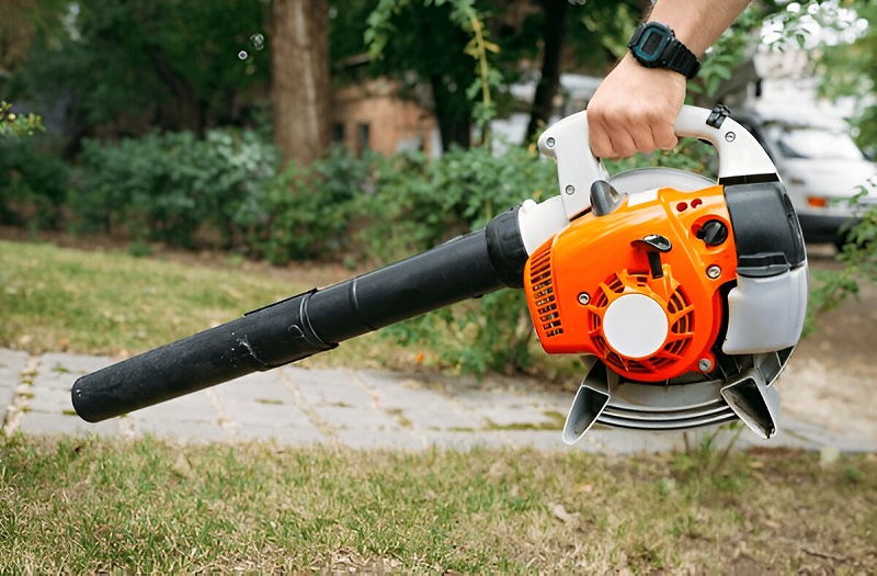 battery blower
