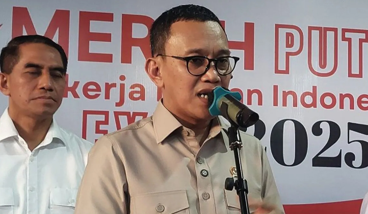 Menteri P2MI Ungkap Rencana Selamatkan PMI di Tengah Perang Kamboja-Thailand