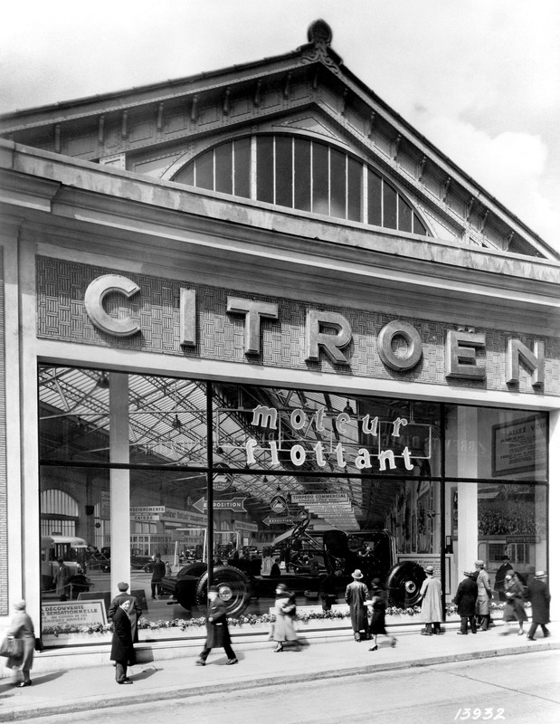 salonecitroenconmoteurflottante-citroencommunication