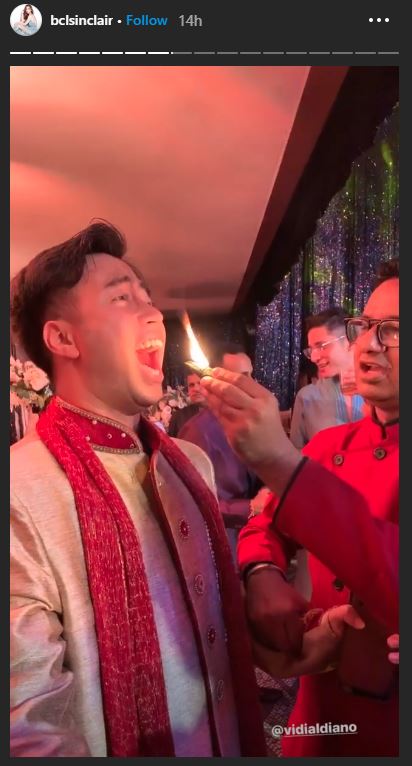 Vidi Aldiano memakan Paan