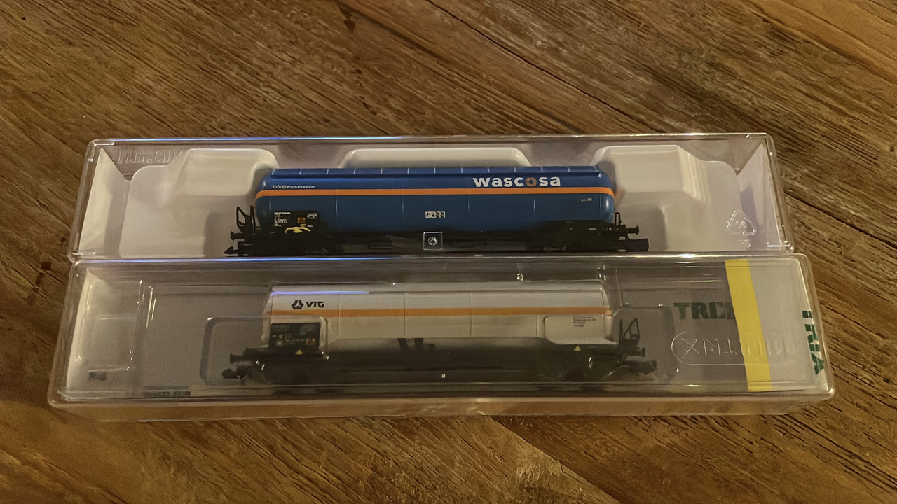 CB7130CF-4A3A-4600-8815-741FBFB81B9A