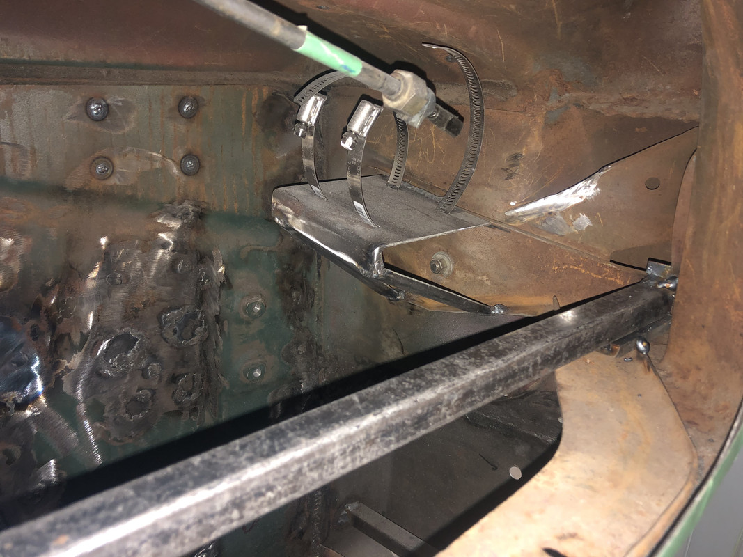 F1DAA07A-1E88-4A15-83EA-82A31A243EC6