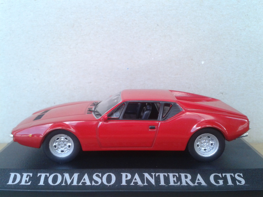 1973 De Tomaso Pantera GTS (Ixo - nº 28 Dream Cars) (9)