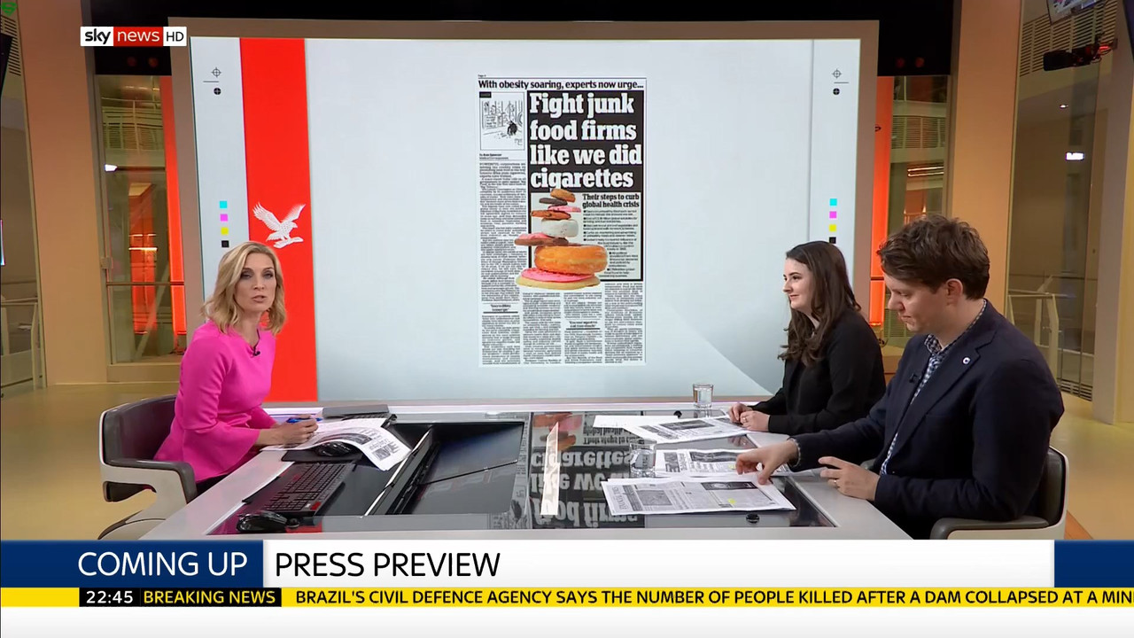 27 January - 22.00.00 - Sky News At 10. Anna Jones with the main