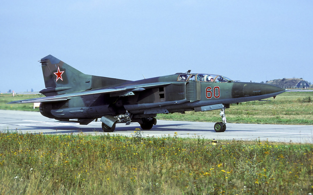 296 IAP Mig-23UB 60 Red_0904120 (5)