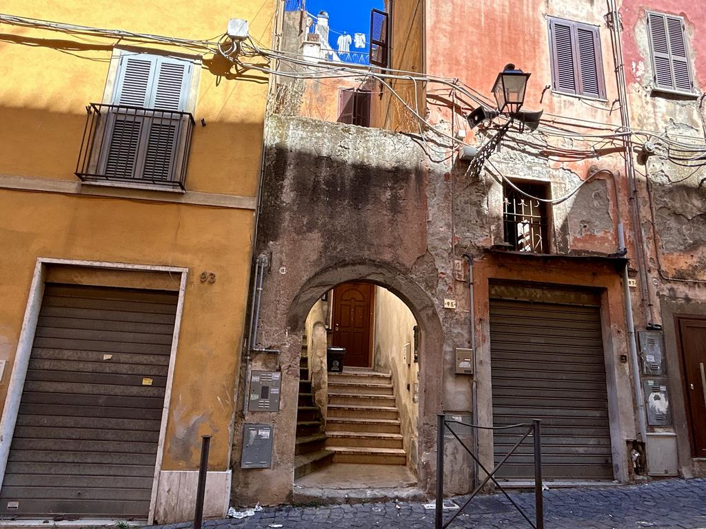 Жаркий сентябрь на побережье Тирренского моря.