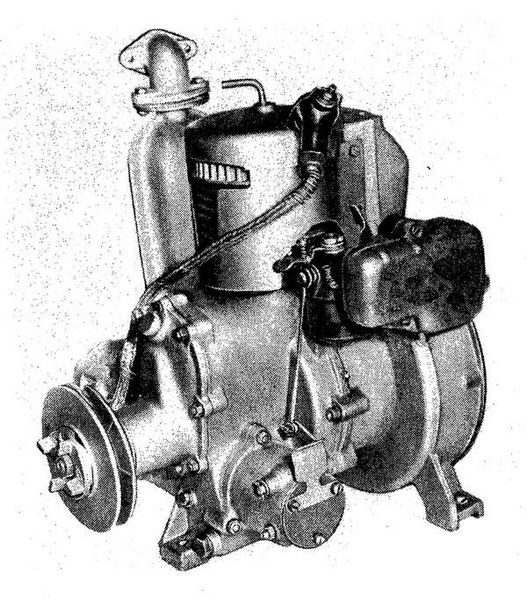 С самого начала стандартный двухцилиндровый двигатель типа 