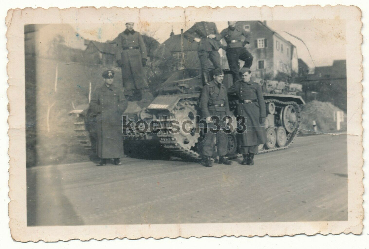 Foto Panzermänner am Sturmgeschütz Panzer ! Wehrmacht Sturmartil