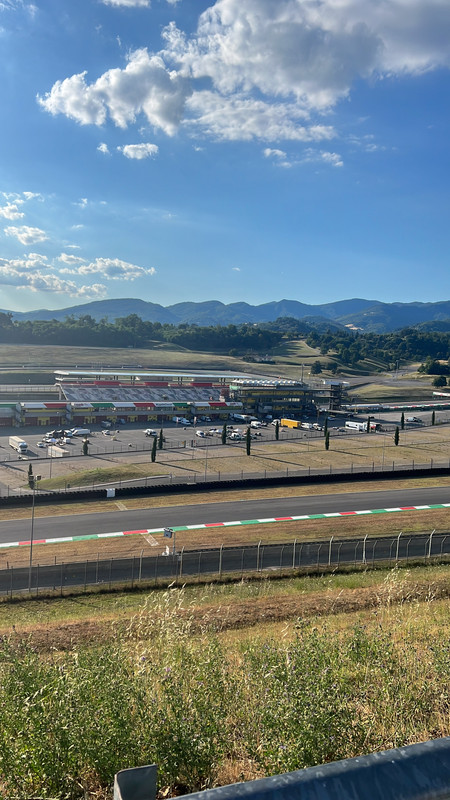 DD033D32-43D6-4C53-858B-08A325383728