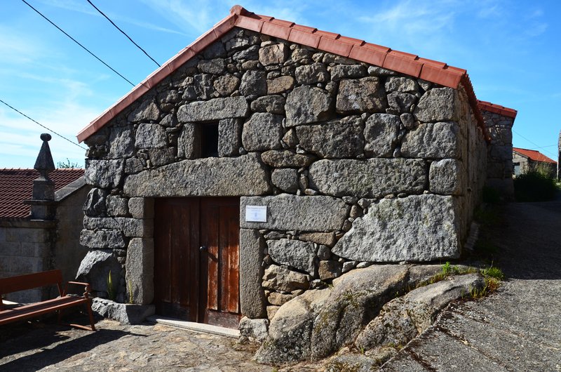PUXEDO-28 Y 29-5-2024 - Galicia y sus pueblos - 2017/2024 (36)