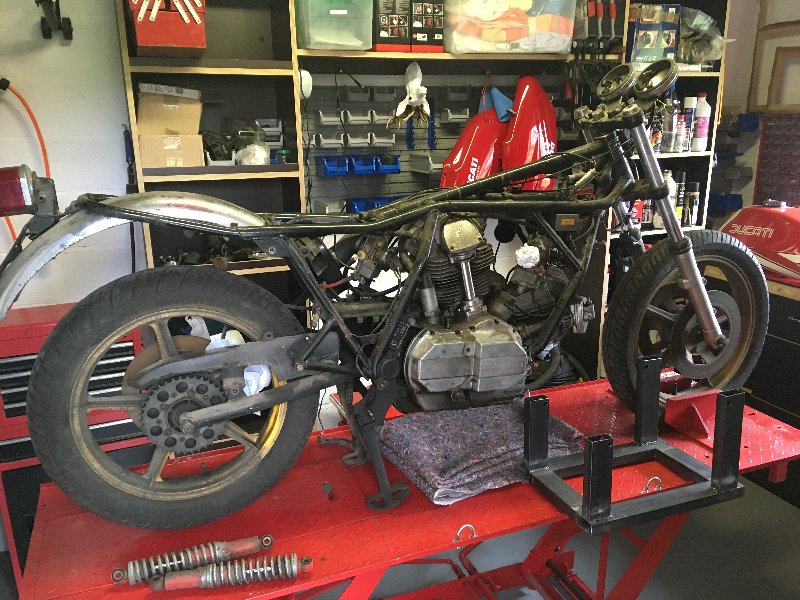 FD8CFC75-A672-466F-8B7F-D77DA3518CC8