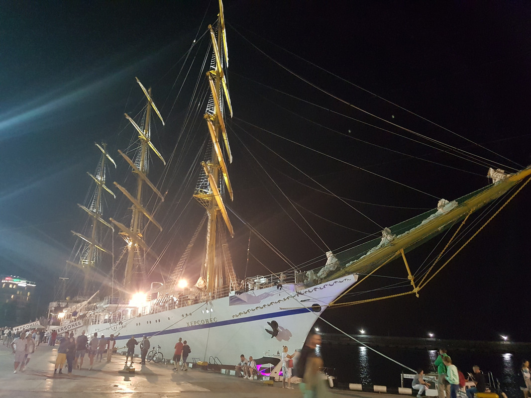 17 вечерняя набережная 2