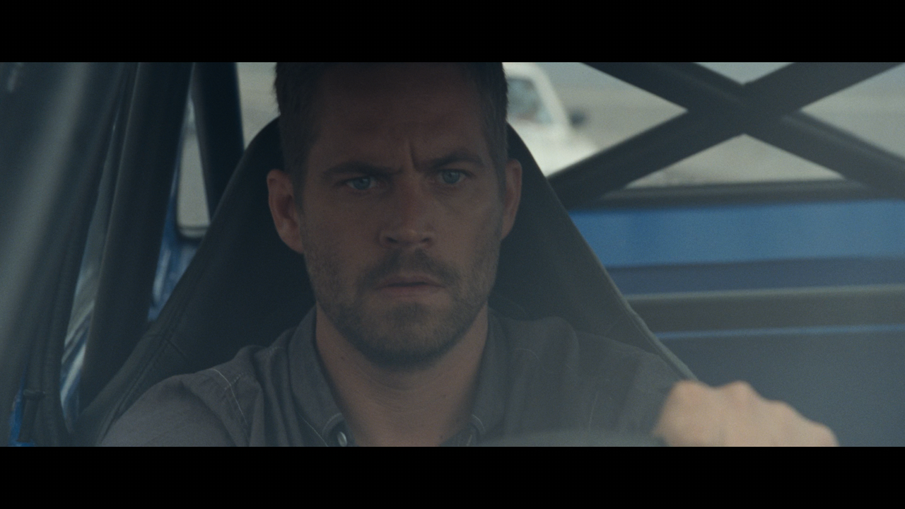 Fast.&.Furious.6.2013.2160p.UHD.BDRemux.DTS-HD.HDR.DoVi.Hybrid.P8.by.DVT.mkv_snapshot_01.28.39_[2022